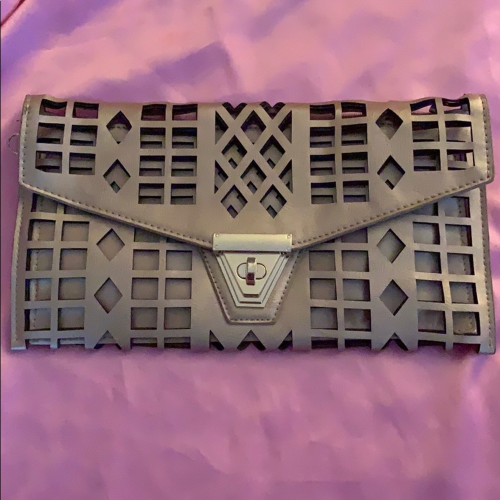 Cut out Gold purse